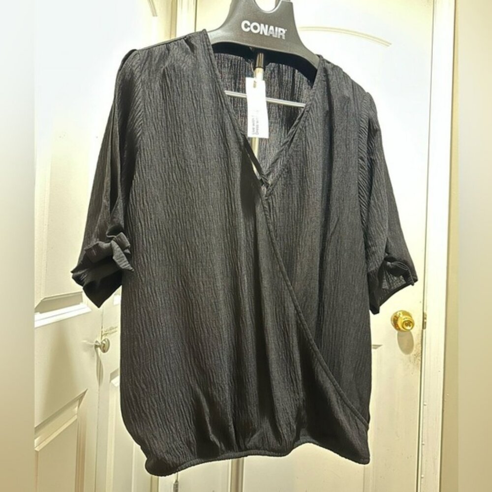 BloomChic Black Women's Top XL us 14-16
